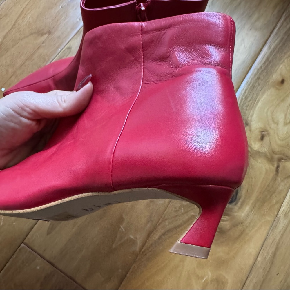 NWT Gianni Bini Leather Ankle Boots Red Sz 6 (no original box) - Picture 4 of 8